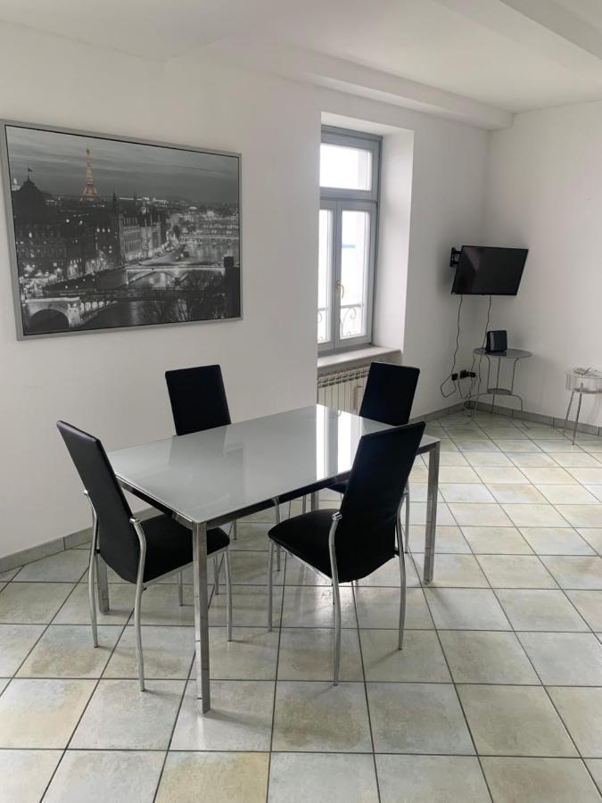 Palazzo Clerici Apartment Luino Ngoại thất bức ảnh